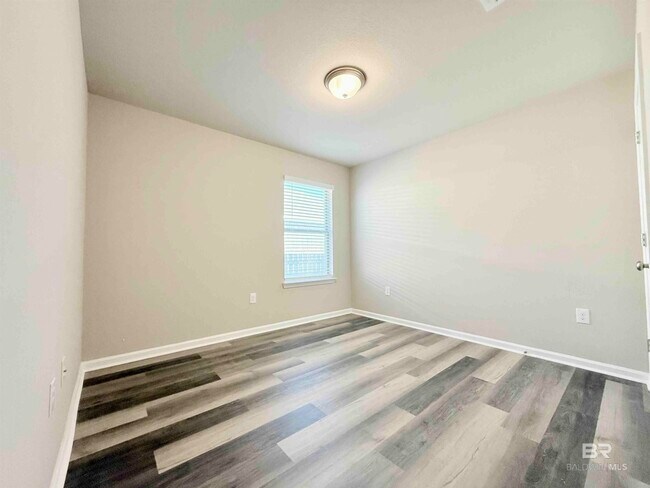 Foto del edificio - 8164 Irwin Loop