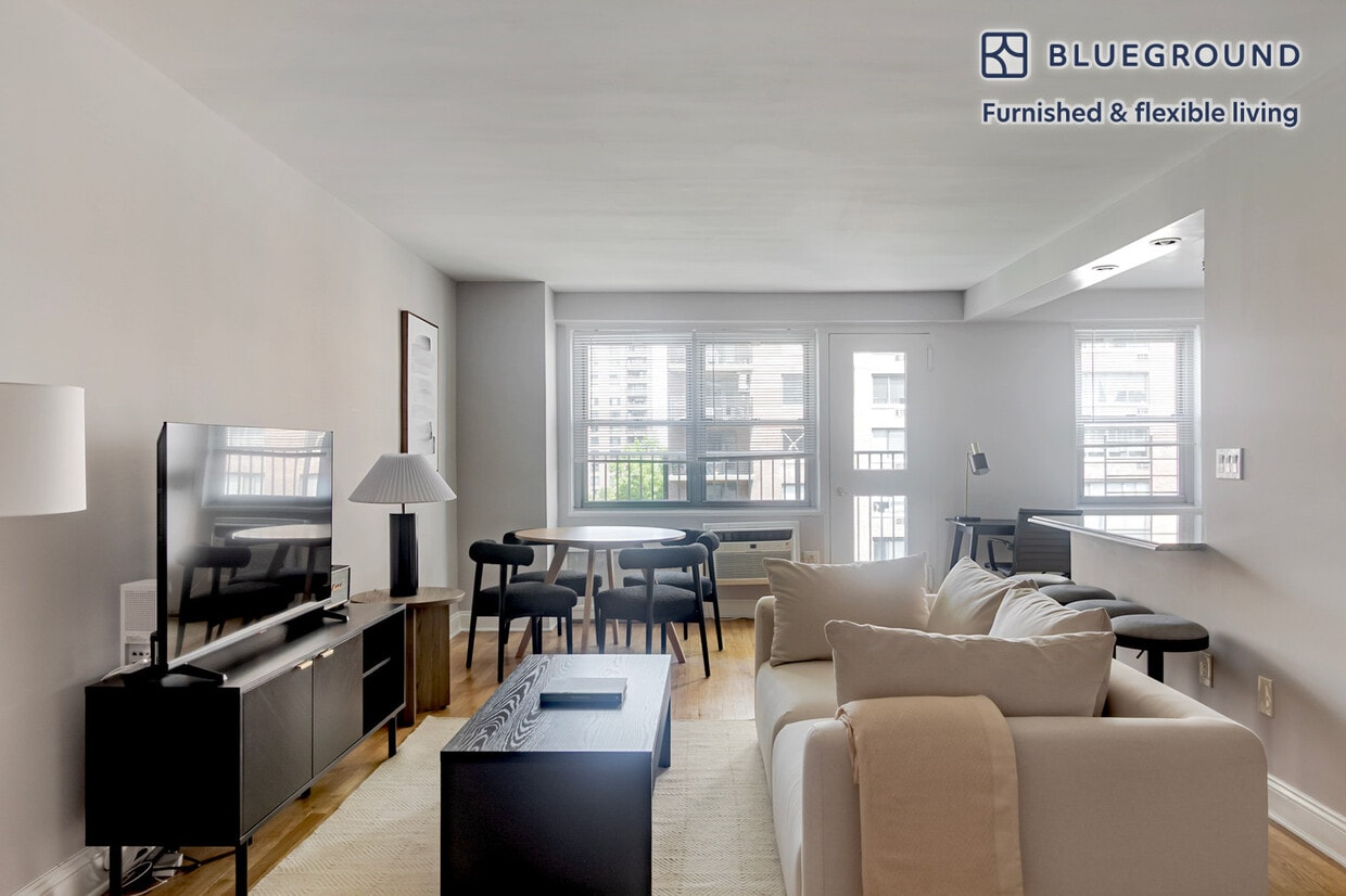 Foto principal - 50 W 97th St