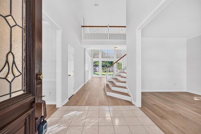 Building Photo - 1727 Emma Cove Ct