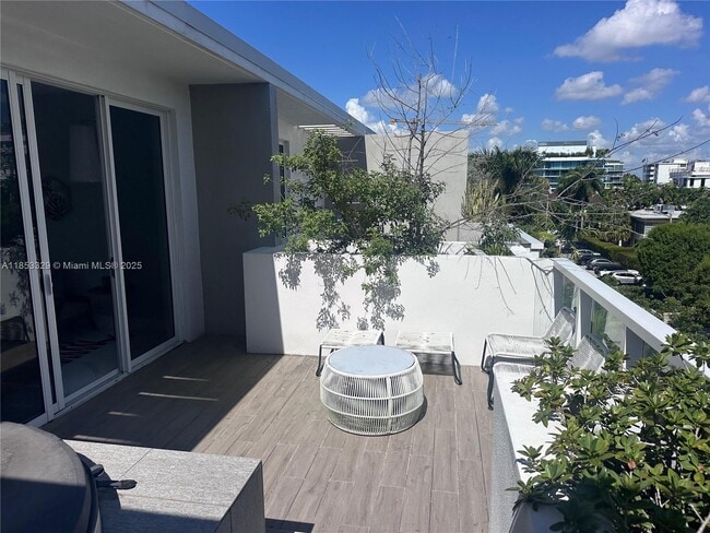 Foto del edificio - 1000 99th St