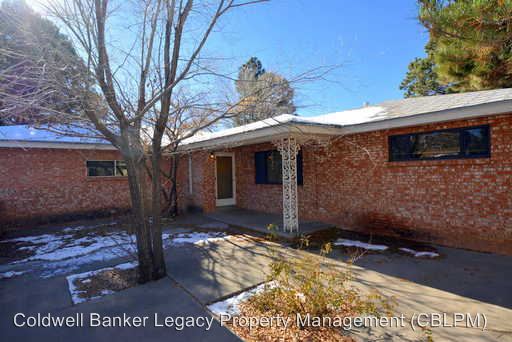 Building Photo - 2825 Mesilla St NE