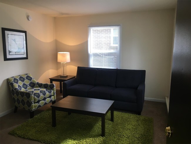 Foto del edificio - 403 Edgebrook Dr