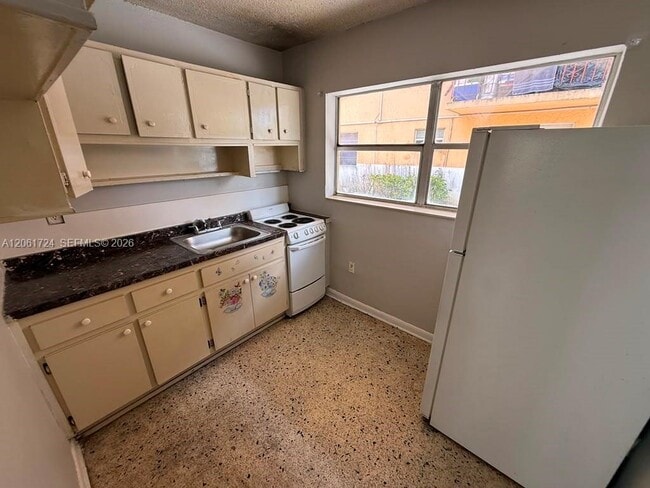 Foto del edificio - 3045 NW 21st Ct