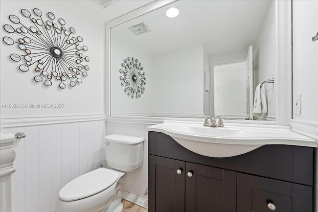 Photo - 3800 Galt Ocean Dr Apartment