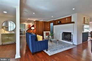Building Photo - 1157 Delene Rd