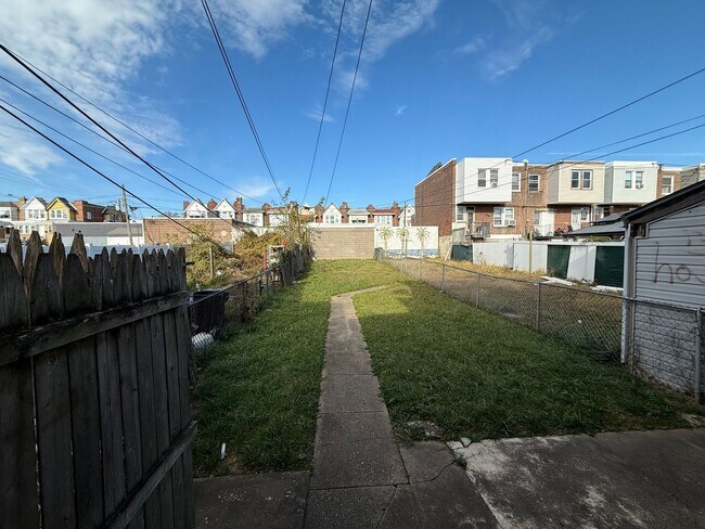 Building Photo - 7208 Torresdale Ave