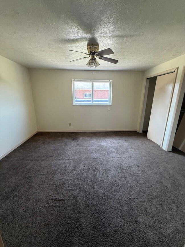 Foto del edificio - Warrensville Heights Townhome