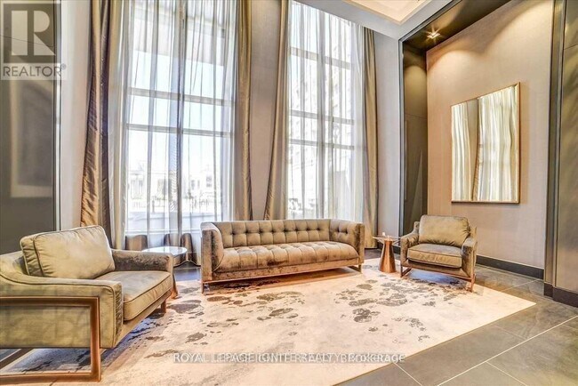 Photo du bâtiment - 278 Buchanan Dr