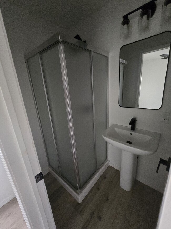 Foto del edificio - 414 SE 24th St