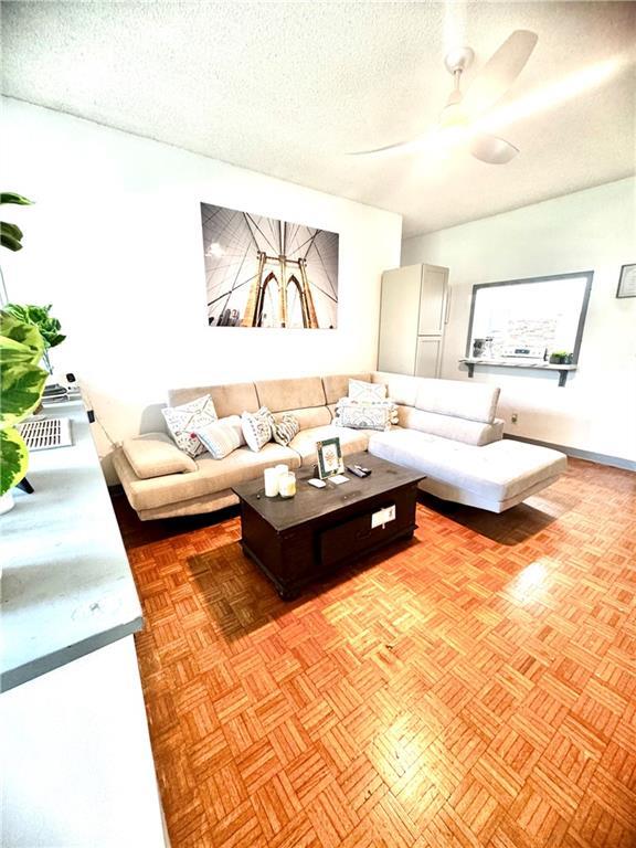 Foto del edificio - 3060 Pharr Ct N Northwest