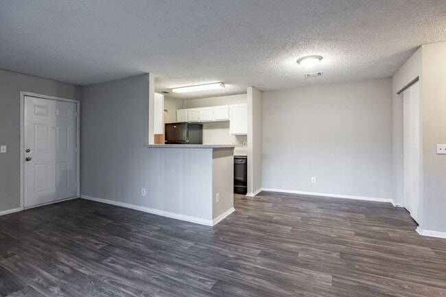 Interior Photo - Crystal Meadows