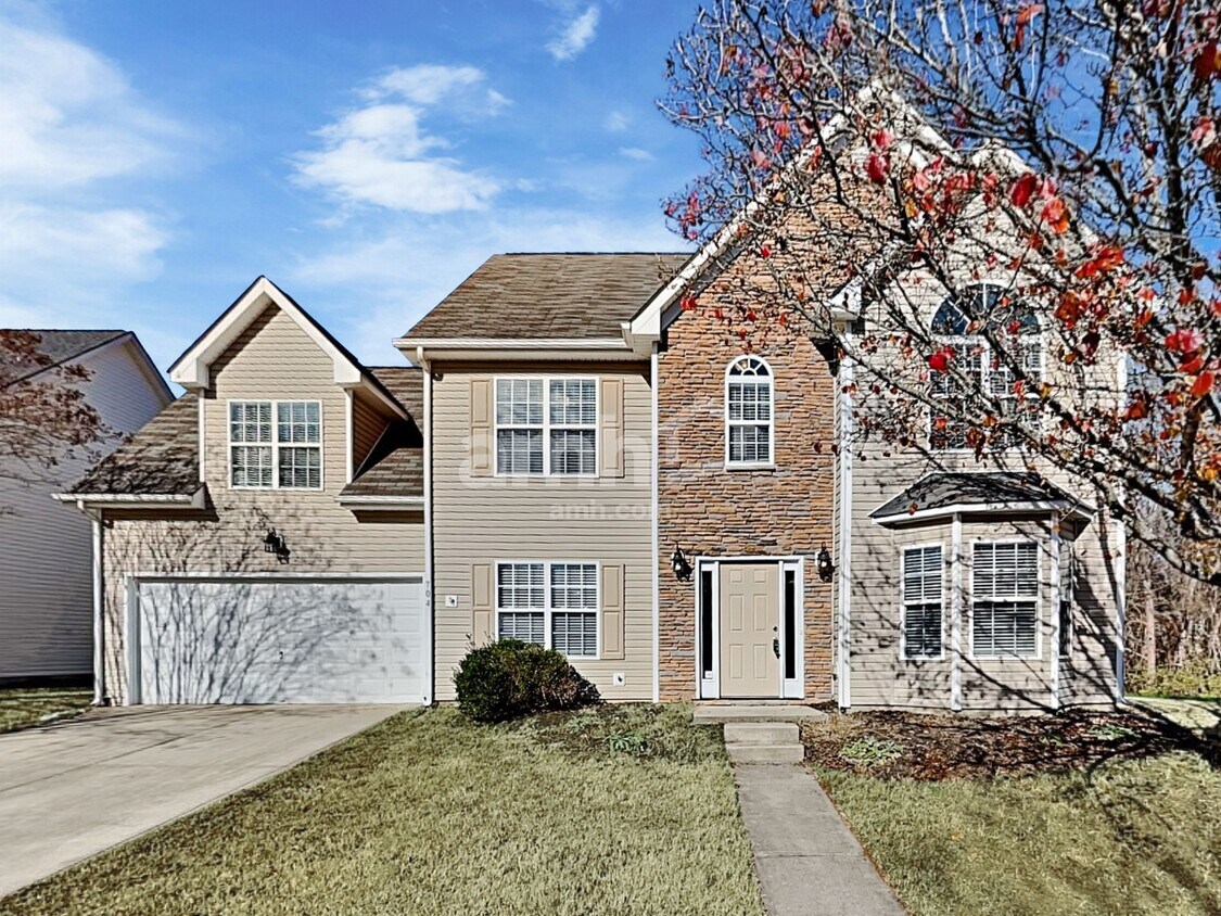 7045 Tanners Creek Drive House Rental in Huntersville, NC