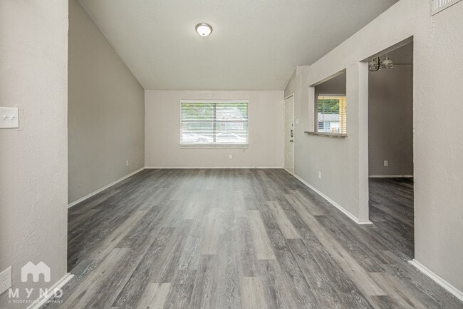 Building Photo - 4220 Caldwell Ave
