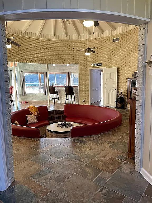 Building Photo - 390 Coosa Rd