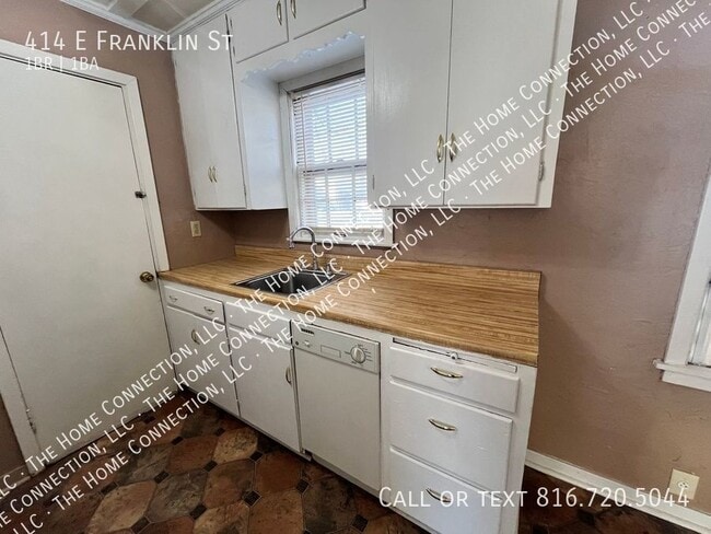 Building Photo - 414 E Franklin St