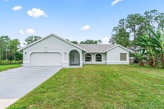 Building Photo - 15439 63rd Pl N