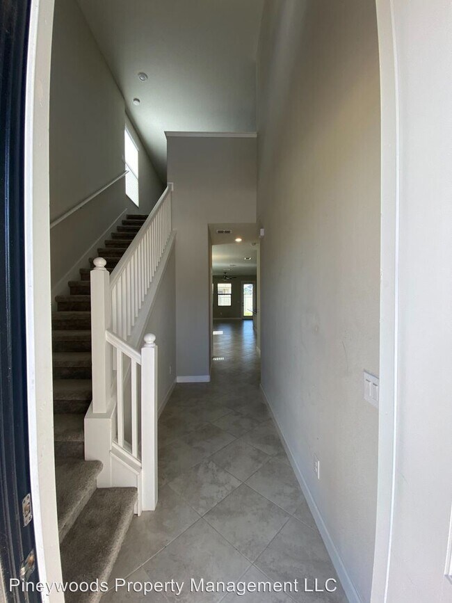 Building Photo - 5 br, 3 bath House - 1339 Fort Cobb Terrace