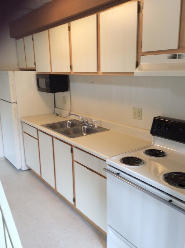 Building Photo - 1516 Trachsel Pl