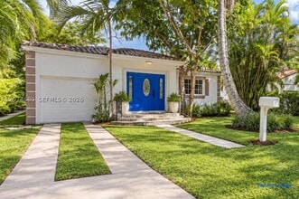 Building Photo - 447 Blue