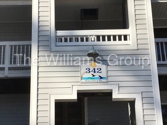 Building Photo - 342 Waterdown Dr