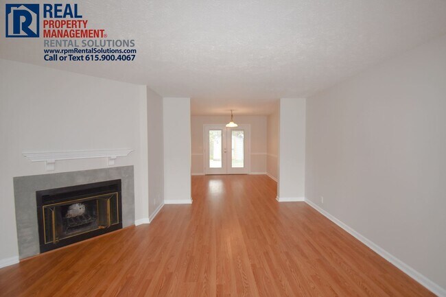 Foto del edificio - Spacious 3BR/2.5BA in Murfreesboro!