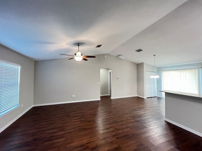 Foto del edificio - Stunning 3BR/2BA Home in Ocala – Spacious ...