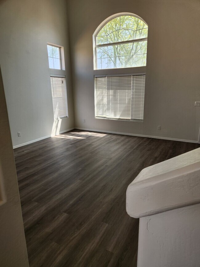 Foto del edificio - Sundance golf community home, 3 car garage, RV gate