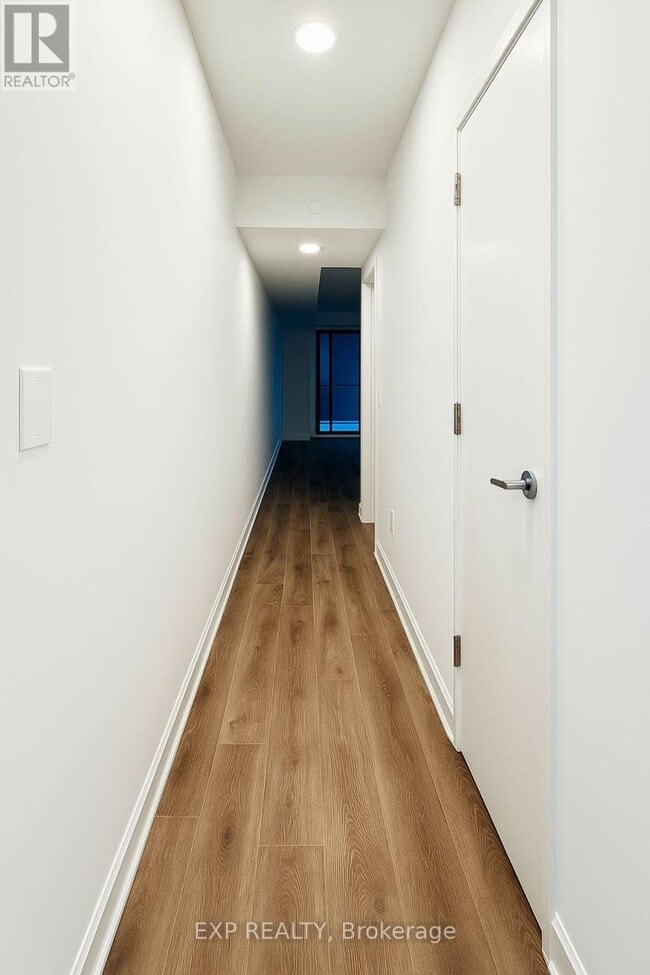 Building Photo - 1 Jarvis St