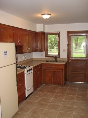 Foto del edificio - 502 NE Freeman Ave