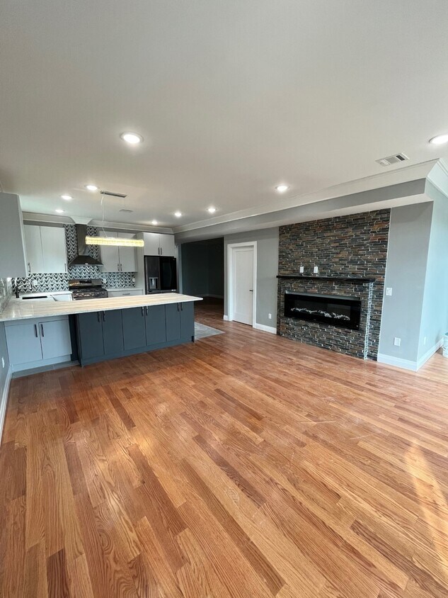 Primary Photo - 29 Wallis Ave