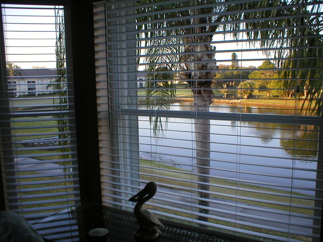Primary Photo - 21180 Country Creek Dr