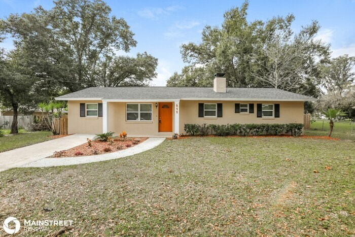 Primary Photo - 511 S Simpson St, Mount Dora, FL 32757
