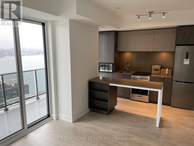 Building Photo - 70 Annie Craig Dr