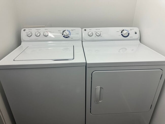 Interior Photo - Hinge Apartments