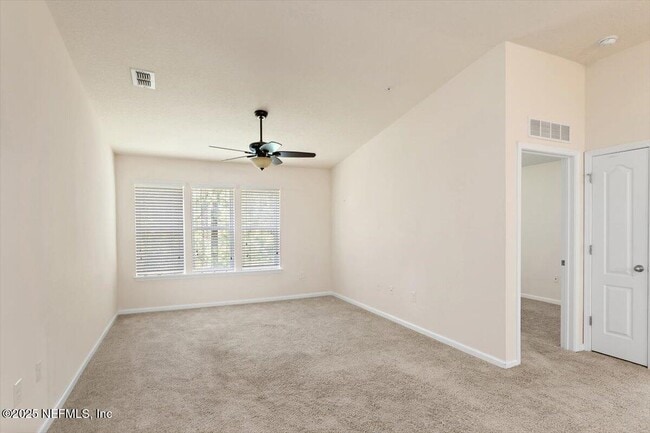 Building Photo - 218 Larkin Pl
