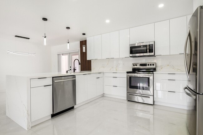 Foto del edificio - 13445 SW 20th Terrace