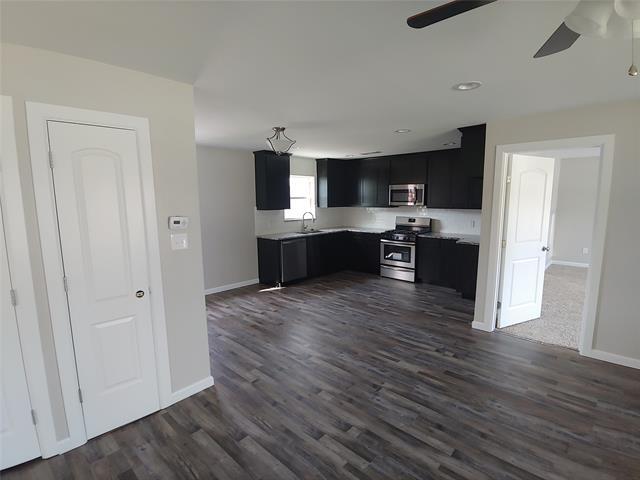 Building Photo - 129 Priddy Ln