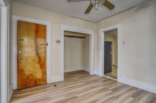 Building Photo - 84 Magnolia St