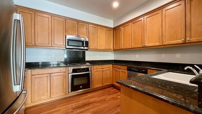 Building Photo - Beautifully Updated 3-Bedroom House with Patio in Broad Street Village
