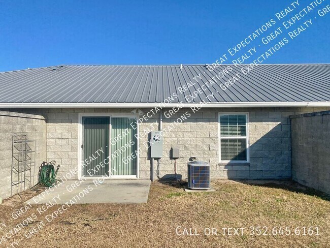 Foto del edificio - 10572 SE 67 Ct