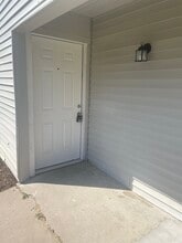 Building Photo - 1005 Southampton Dr