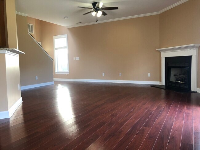 Foto del edificio - 11008 Farmville Rd