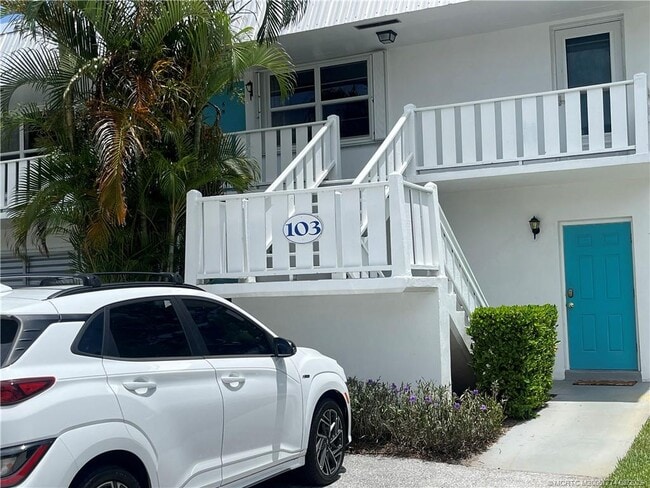 Building Photo - 2929 SE Ocean Blvd