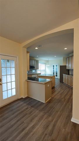 Building Photo - 5212 Stone Brooke Crossing