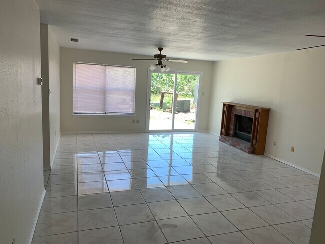 Foto del edificio - 2230 Bird Island Dr