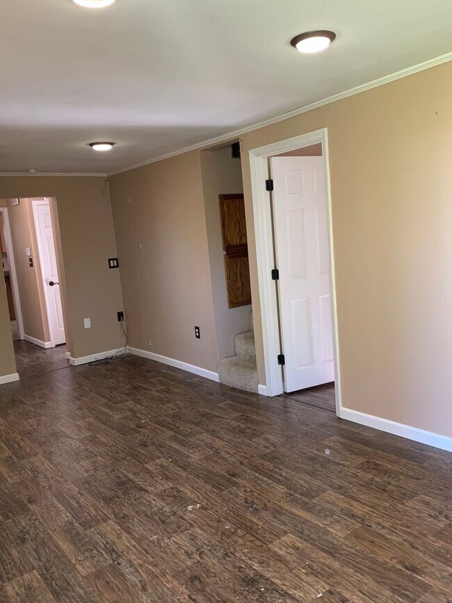 Foto del edificio - Available  Cute 2 bedroom home with a loft...