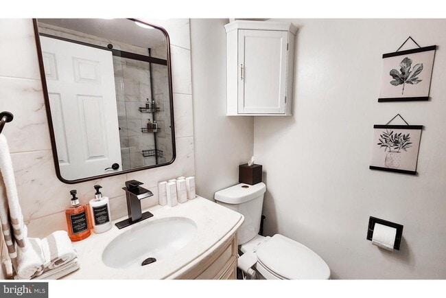 Building Photo - 2223 Payne Terrace SE