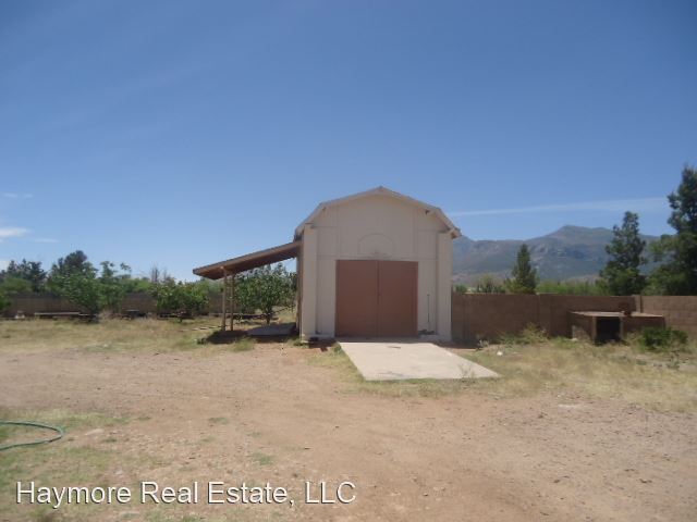 Foto del edificio - 3 br, 2 bath House - 4220 E. Cooper Street