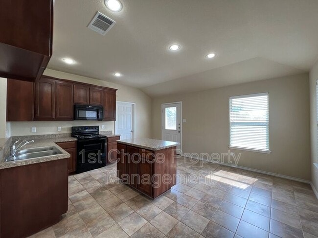 Building Photo - 4212 Mantis St