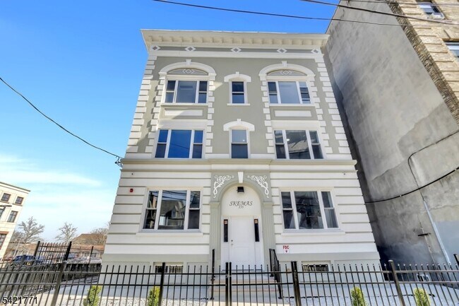 Foto del edificio - 155 Clifton Ave